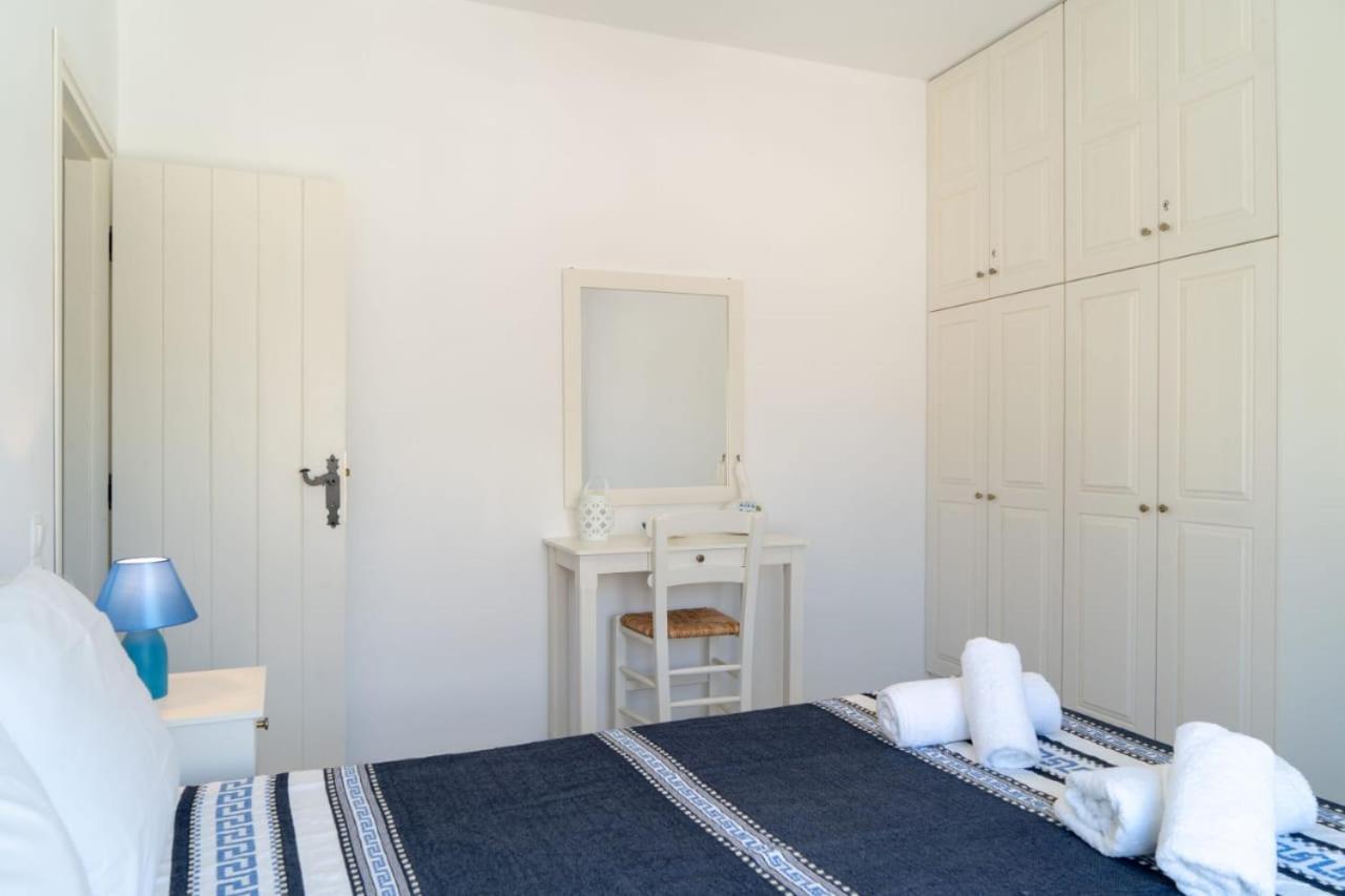 Blue Moon Apartments Makry Gialos  Exterior photo